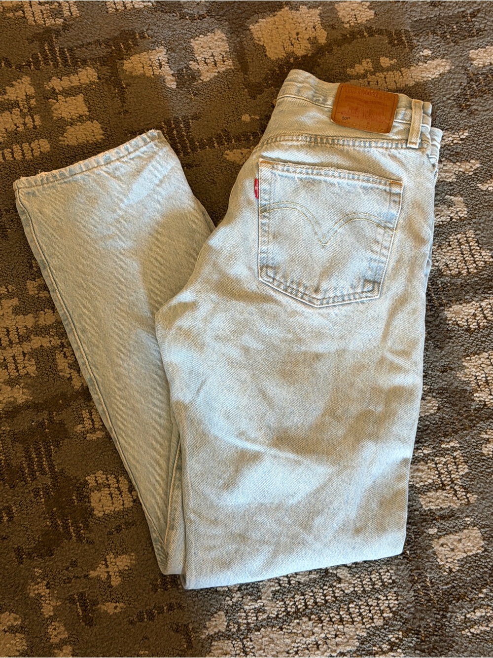 Levi's Light Wash Women Jeans - Classic Straight Fit